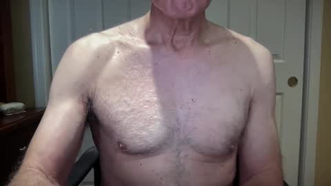 Snapshot of i8bgcq chatting on 12/11/24, 05:37 The Talented Mr. DILFy online show from 12/11/24, 05:37