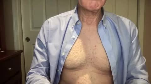 Snapshot of i8bgcq chatting on 11/12/25, 05:57 The Talented Mr. DILFy online show from 11/12/25, 05:57