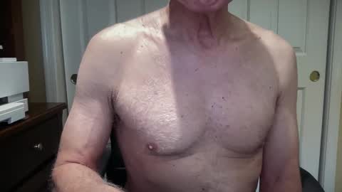 Snapshot of i8bgcq chatting on 03/25/26, 02:45 The Talented Mr. DILFy online show from 03/25/26, 02:45