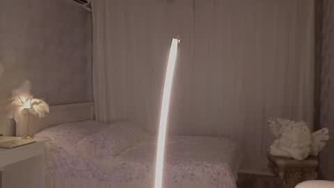 Snapshot of i__am_joss chatting on 05/14/26, 10:27 Joselle online show from 05/14/26, 10:27