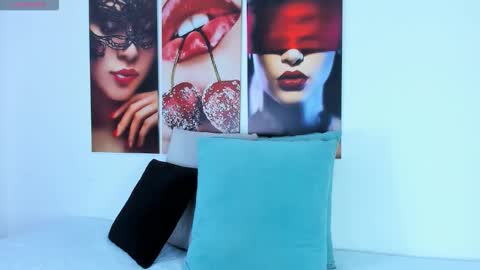 The Dolls online show from 01/13/26, 07:41