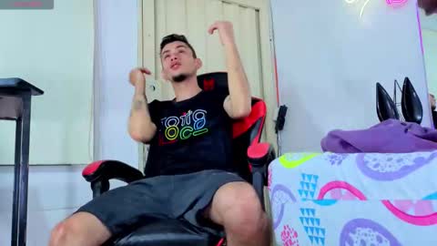 kelvis online show from 03/01/26, 06:04