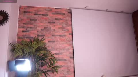 Lucy online show from 03/07/25, 09:29