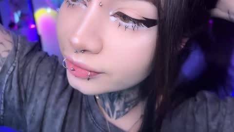 Asya  online show from 12/19/25, 09:05