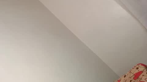 Snapshot of i_love_eula chatting on 09/19/25, 10:43 cant get you out of my head online show from 09/19/25, 10:43