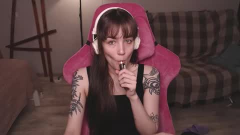 elisabeth online show from 11/20/25, 11:32