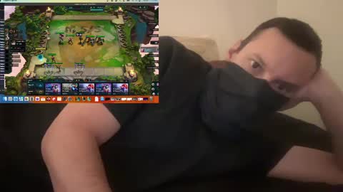 i o ro online show from 12/02/24, 07:47