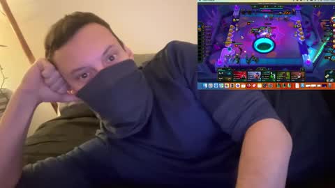 i o ro online show from 12/08/24, 06:11