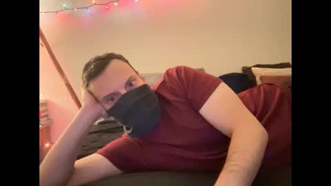 i o ro online show from 12/11/24, 06:25