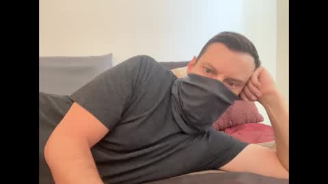 i o ro online show from 09/24/25, 07:28