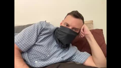 i o ro online show from 10/22/25, 02:56