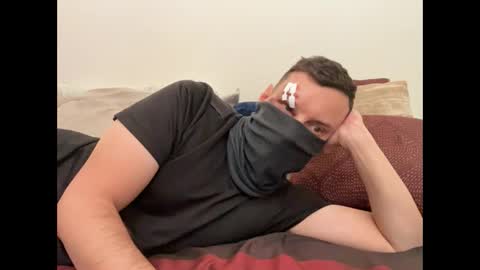 i o ro online show from 10/25/25, 04:09