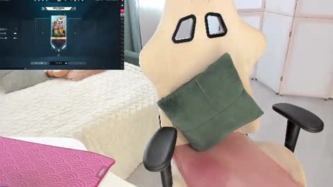 Snapshot of i_want_you_eva chatting on 06/15/26, 11:45 HiI am EvaPVT is open online show from 06/15/26, 11:45