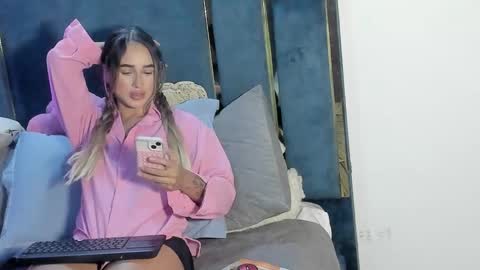 Brina online show from 10/15/25, 10:54