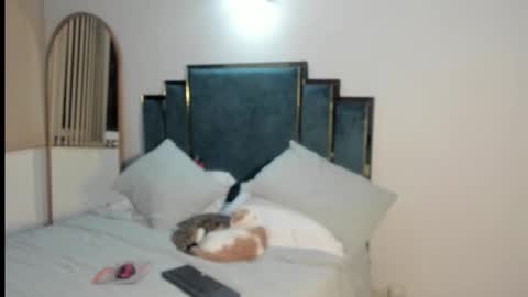 Brina online show from 10/30/25, 04:14