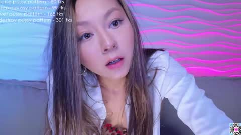 Snapshot of iam_casey chatting on 02/15/25, 10:44 Casey online show from 02/15/25, 10:44