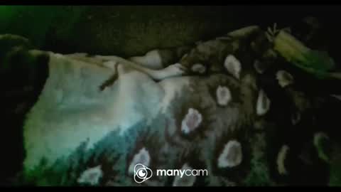 Snapshot of iam_jp084 chatting on 02/05/25, 10:19 JP online show from 02/05/25, 10:19