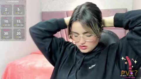 iam_lina online show from 03/18/26, 10:51