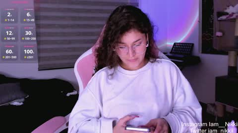 Snapshot of iam_nikki chatting on 12/05/24, 10:01 On instagram Imm NikkiHelp me reach 100 likes online show from 12/05/24, 10:01