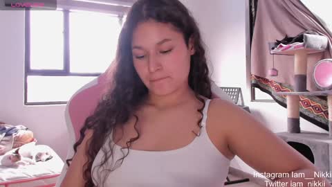 Snapshot of iam_nikki chatting on 12/17/24, 07:48 On instagram Imm NikkiHelp me reach 100 likes online show from 12/17/24, 07:48