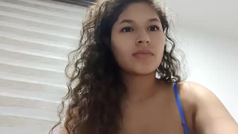 Snapshot of iam_nikki chatting on 02/14/25, 01:34 On instagram Imm NikkiHelp me reach 100 likes online show from 02/14/25, 01:34