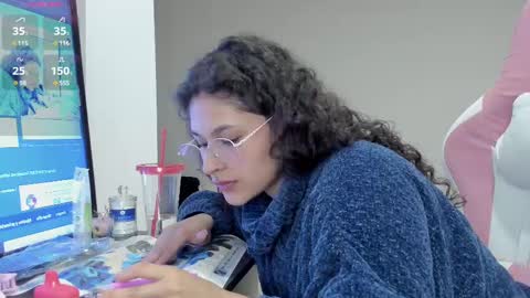 Snapshot of iam_nikki chatting on 03/11/25, 06:10 On instagram Imm NikkiHelp me reach 100 likes online show from 03/11/25, 06:10