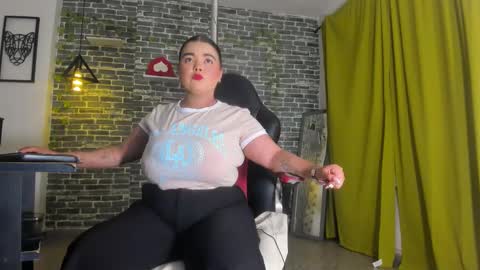 Snapshot of iam_samy chatting on 02/04/25, 11:49 Samy online show from 02/04/25, 11:49