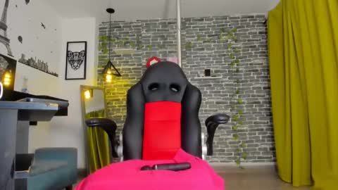 Snapshot of iam_samy chatting on 03/08/25, 11:27 Samy online show from 03/08/25, 11:27