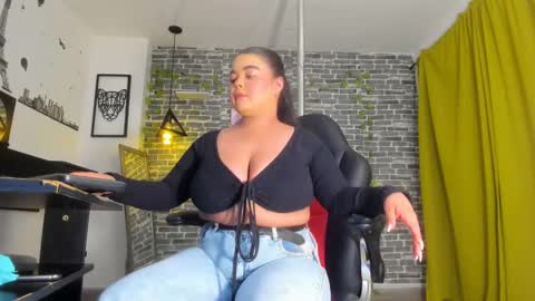 Snapshot of iam_samy chatting on 03/12/25, 11:20 Samy online show from 03/12/25, 11:20