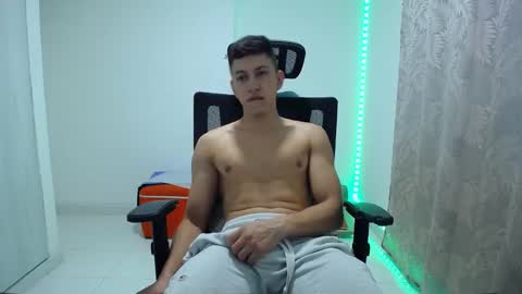 iam_yourbabyprincess_xd online show from 12/15/24, 06:18