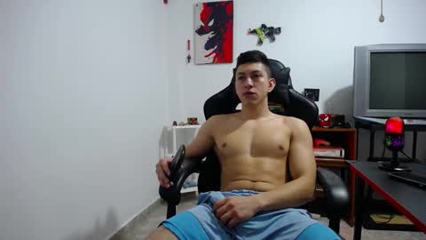 iam_yourbabyprincess_xd online show from 11/05/25, 06:08