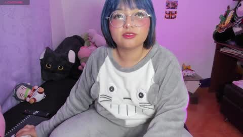 Snapshot of iam_zoechan chatting on 01/29/25, 11:04 Zoe 3 online show from 01/29/25, 11:04