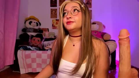 Zoe 3 online show from 02/27/26, 10:48