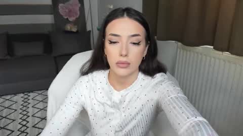 Baby Gal online show from 02/11/26, 08:30