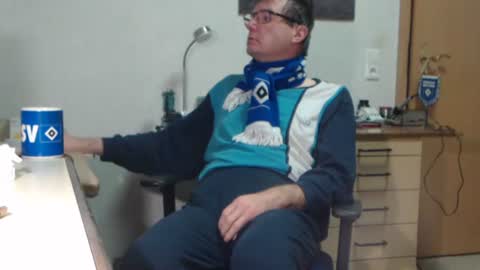 Snapshot of iamachim chatting on 12/21/25, 07:15 iamachim online show from 12/21/25, 07:15