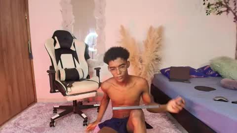 Snapshot of iamandrey_ chatting on 07/26/26, 01:03 iamandrey_ online show from 07/26/26, 01:03