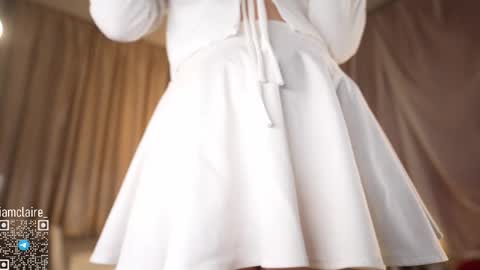 Snapshot of iamclaire_ chatting on 03/12/25, 03:51 Claire online show from 03/12/25, 03:51