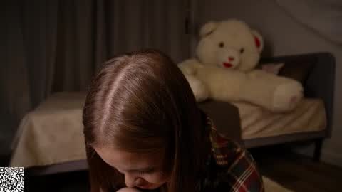 Claire online show from 11/30/25, 08:24