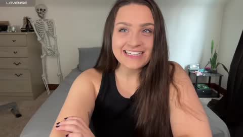 Crystal online show from 02/19/25, 05:49