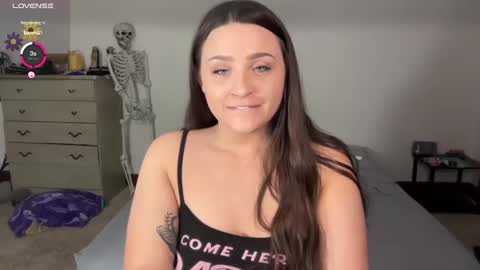 Crystal online show from 02/28/25, 04:21