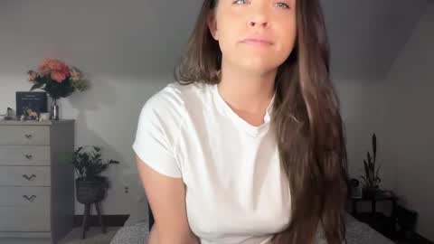 Crystal online show from 11/07/25, 06:08