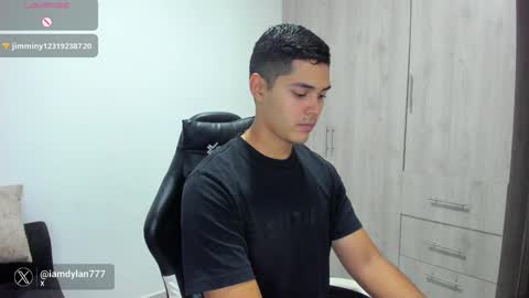 Dylan  independent model  online show from 02/08/25, 10:51