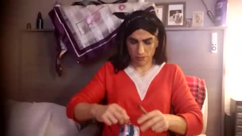 Joslynn online show from 01/25/25, 02:37