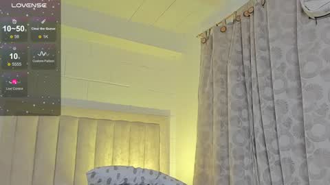 Juliiiiian online show from 01/24/25, 02:08