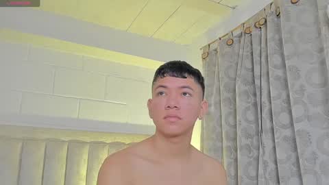 Juliiiiian online show from 01/28/25, 11:17