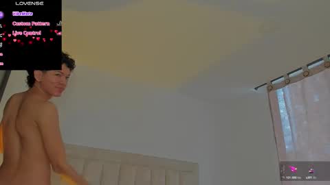 Juliiiiian online show from 09/29/25, 11:37