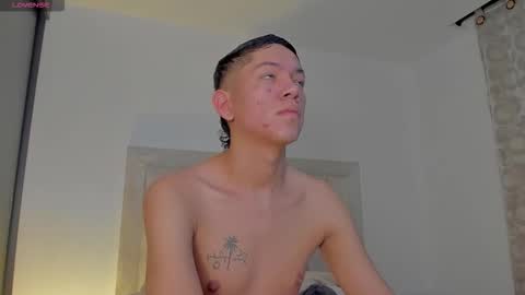 Juliiiiian online show from 10/12/25, 08:02