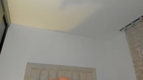 Juliiiiian online show from 01/06/26, 11:03