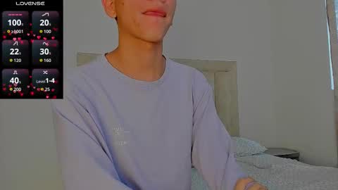 Juliiiiian online show from 03/26/26, 11:49