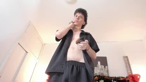 Mariano online show from 11/30/25, 05:11